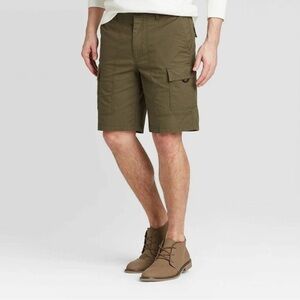 Men’s Goodfellow & Co 9.5” Utility Cargo Shorts Pockets Above Knee Size 38